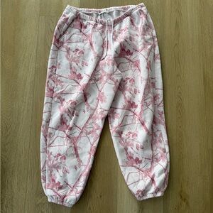 Abercrombie & Fitch High Rise Sunday Baggy Sweatpant